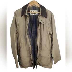 Barbour Men's Casual Gamefair Jacket with Tartan Lining. LG. #222